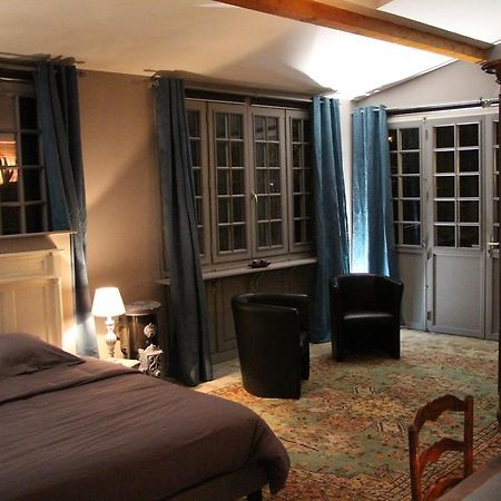 Les Jardins Carnot Hotel Compiegne Exterior photo